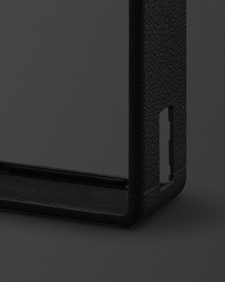 STOCKWELL III BLACK AND BRASS SLEEVE